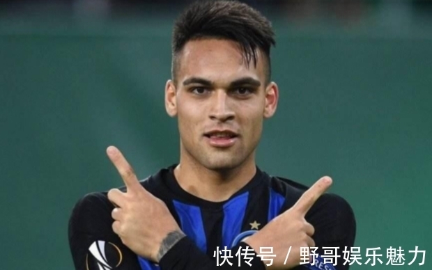 首轮比赛中 首轮比赛中