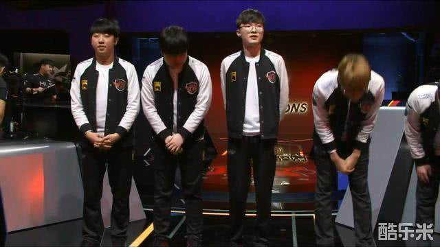 表现出色 表现出色